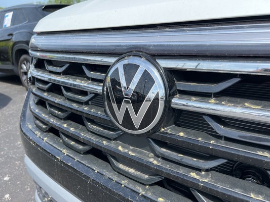 2024 Volkswagen Atlas 2.0T Peak Edition SEL in Tupelo, TN - Carlock Auto Group