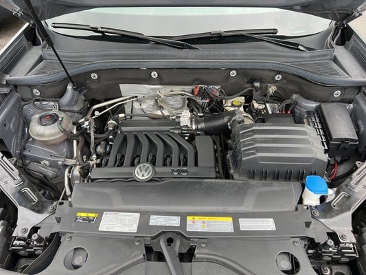 2021 Volkswagen Atlas Cross Sport 3.6L V6 SE w/Technology in Tupelo, TN - Carlock Auto Group