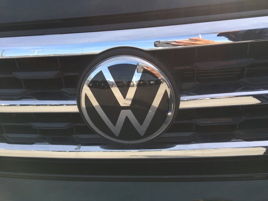 2021 Volkswagen Atlas 3.6L V6 SE w/Technology in Tupelo, TN - Carlock Auto Group
