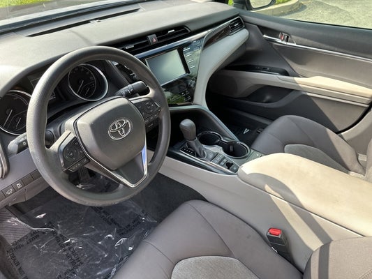 2019 Toyota Camry Hybrid XLE in Tupelo, TN - Carlock Auto Group