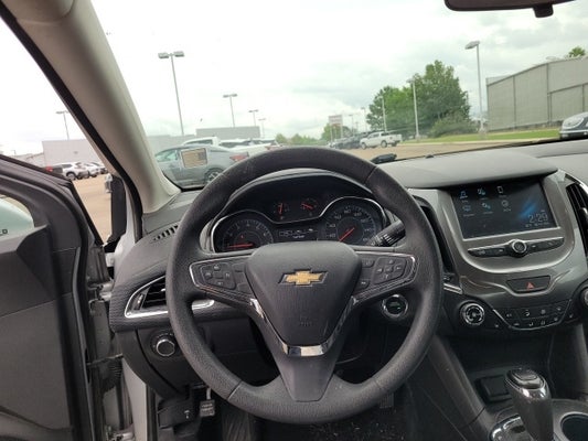 2018 Chevrolet Cruze LT in Tupelo, TN - Carlock Auto Group