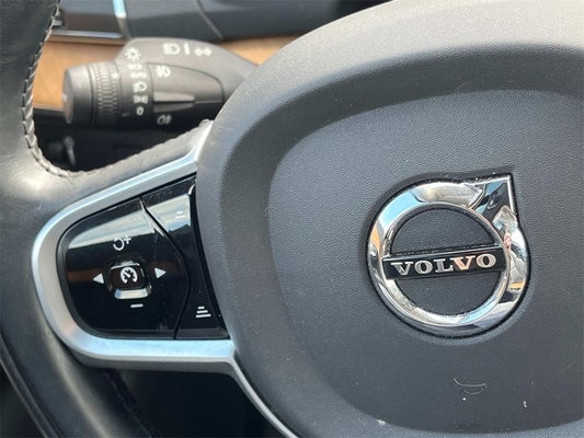 2021 Volvo XC90 T6 Momentum in Tupelo, TN - Carlock Auto Group