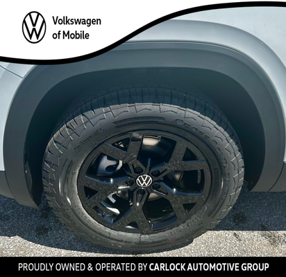 2024 Volkswagen Atlas 2.0T Peak Edition SEL in Tupelo, TN - Carlock Auto Group