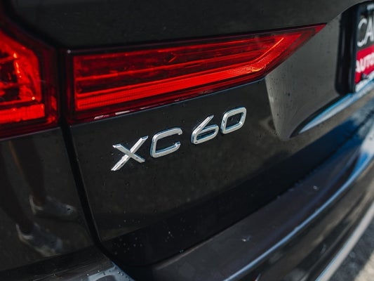 2022 Volvo XC60 B6 Inscription in Tupelo, TN - Carlock Auto Group