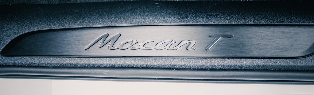 2024 Porsche Macan T Demo in Tupelo, TN - Carlock Auto Group