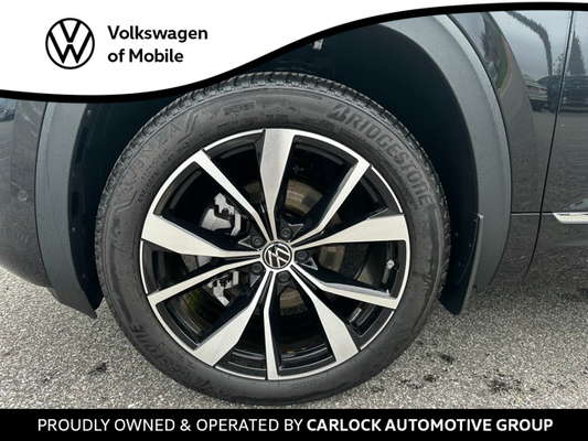 2024 Volkswagen Atlas Cross Sport 2.0T SEL Premium R-Line in Tupelo, TN - Carlock Auto Group