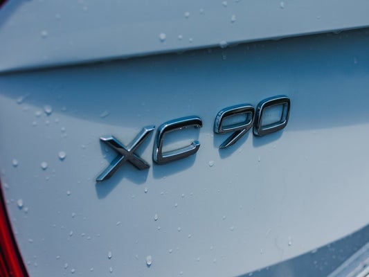 2022 Volvo XC90 T6 Momentum in Tupelo, TN - Carlock Auto Group